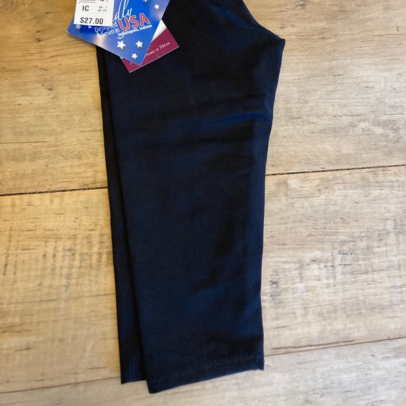 NWT Capri leggings size intermediate child - Picture 2 of 2